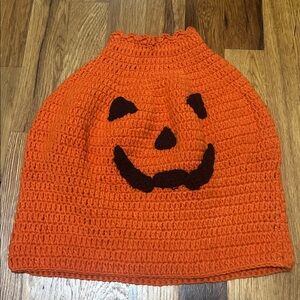 💕5/$15 Orange Crochet Pumpkin Cape
